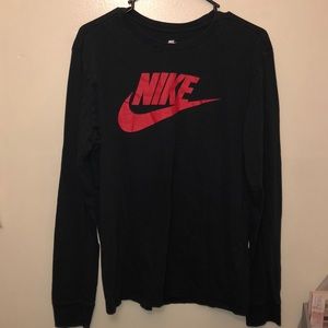 Nike men’s shirt
